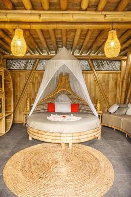 הוילה Selat Eco Bamboo Island Bali - Bamboo House #4 מראה חיצוני תמונה